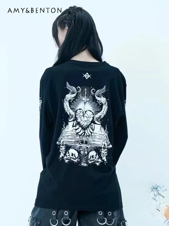 

Subculture Punk Y2K Anime Print T-Shirt Women Dark Harajuku Style Round Neck Long Sleeve Oversized T Shirt Gothic Hot Girl Top