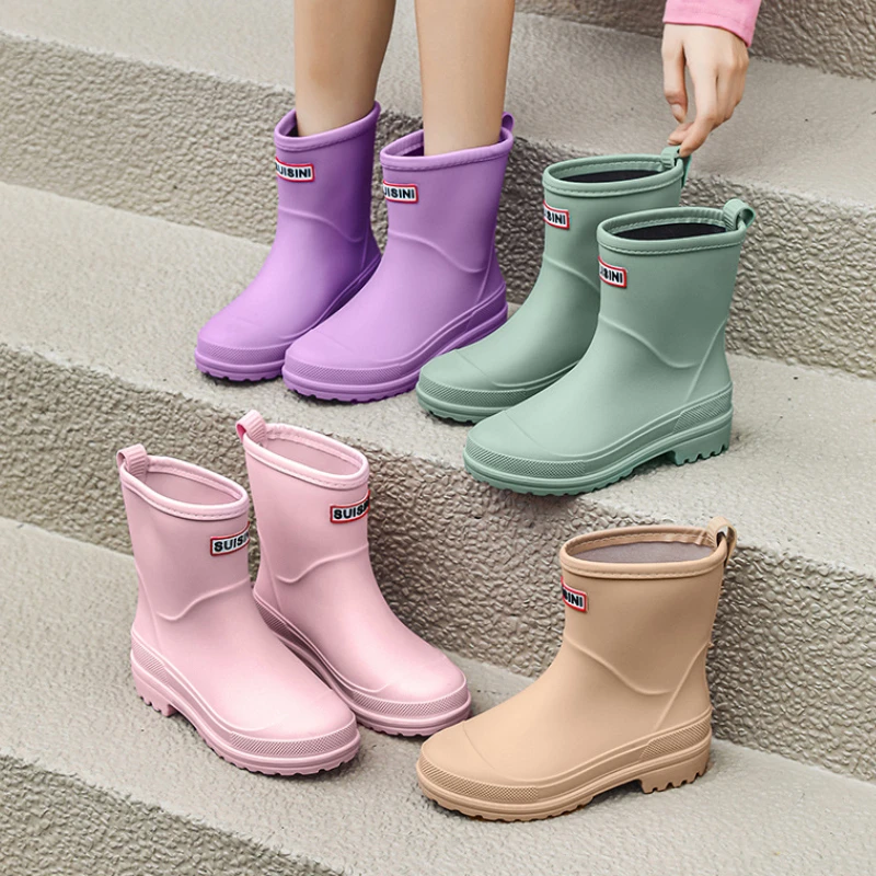 Water Boots for Woman for Rain Rubber Shoes Waterproof Galoshes Garden Working Fishing Ankle Chunky Rainboots Kitchen Shoes