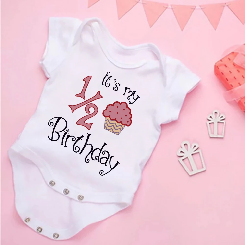 Cake 1/2 Birthday Printed Baby Bodysuit Summer Newborn Clothes Toddler Jumpsuits Boys Girls Birthday Party Short Sleeve Romper