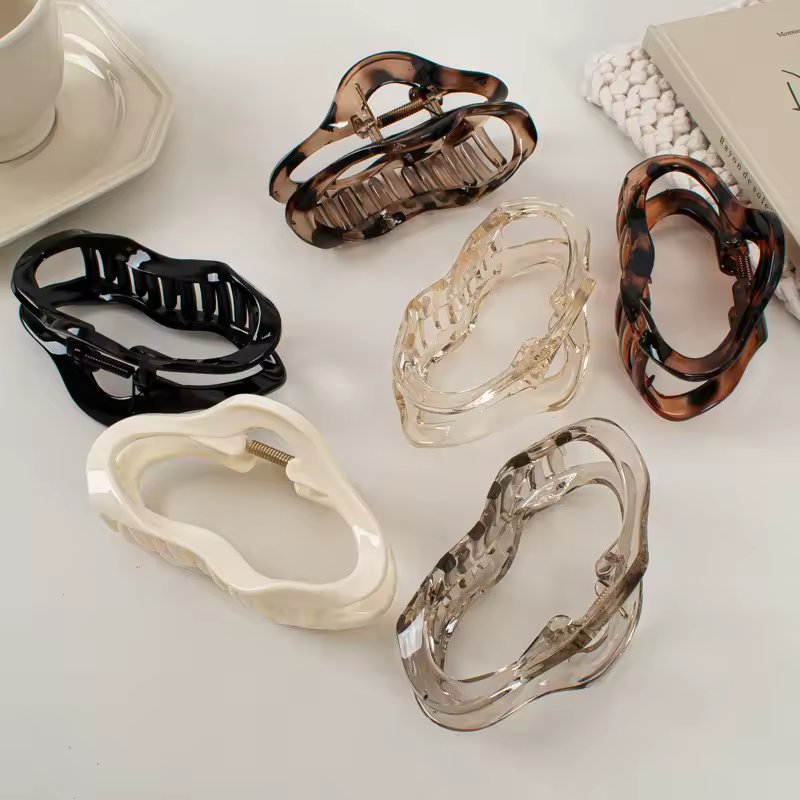 Irregular Hollow Out Hair Claws Clips Women Girls Tortoiseshell Large Crab Hair Clamps Barrettes Clips Hair Accessories Fashion - Image 2
