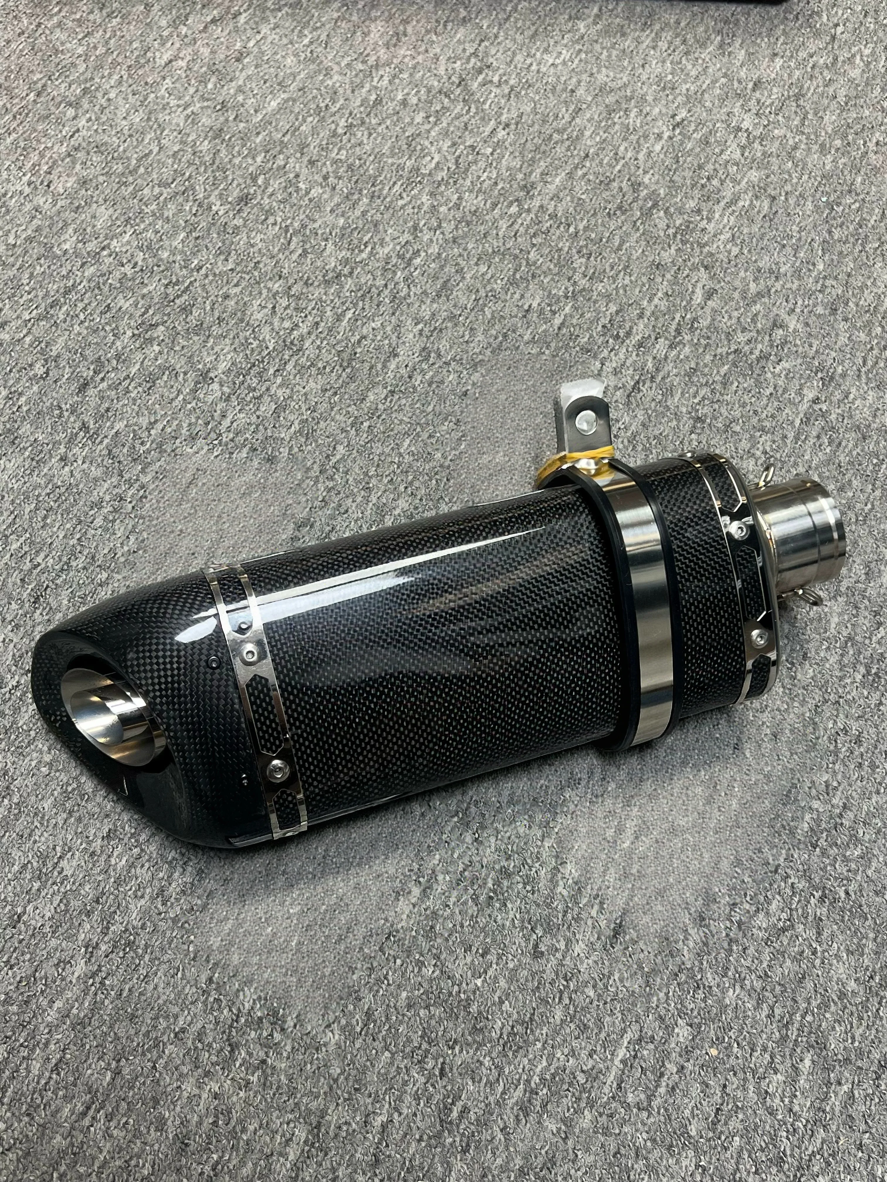 For Kawasaki ZX4R ZX4RR True Carbon Fiber Exhaust Tailpipe Vehicle-Specific Non-Invasive Direct Installation Heat-Resistant