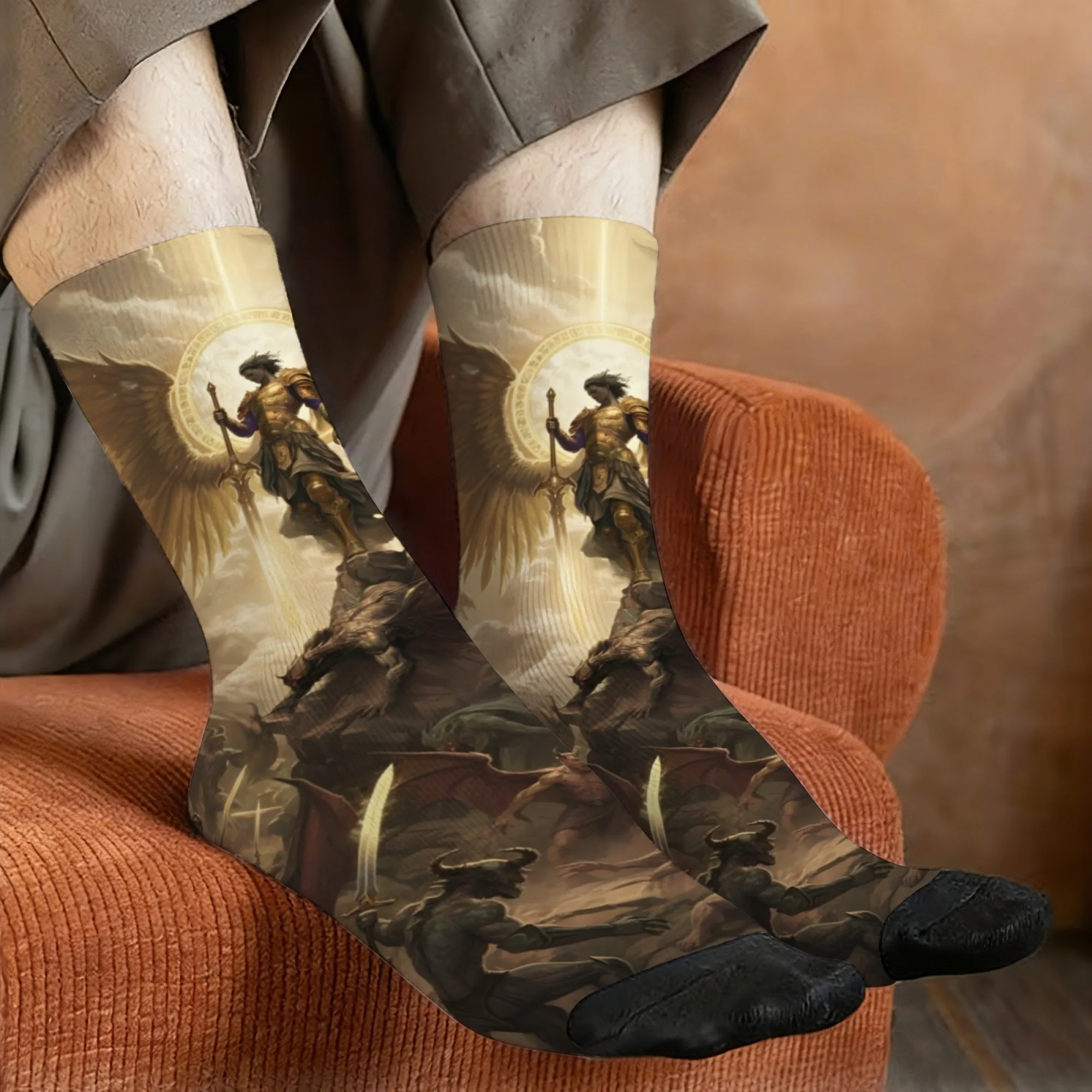

Мужские носки с принтом «Мифологический эпос: Ангел против Демона», модные повседневные носки в стиле стрит-фэнтези, подарок для вечеринок и праздников