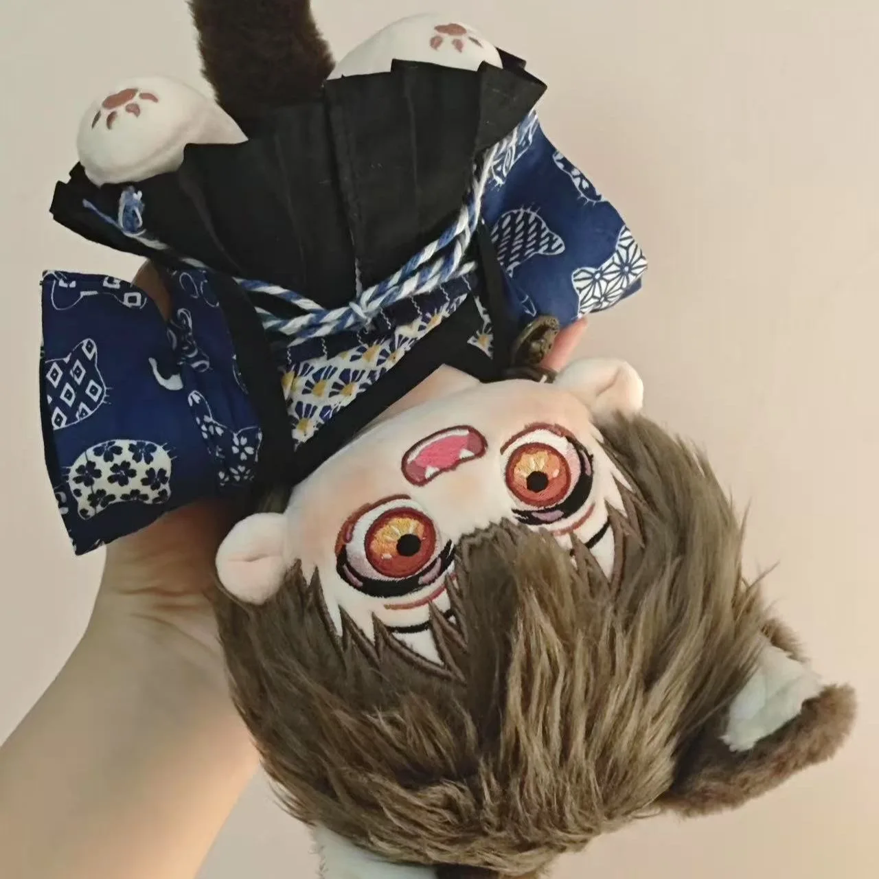 Asli Rilis Pertama Anime Sekitar Tanah Terikat Pemuda Bunga Raja Atribut 20CM Boneka Katun Boneka Lucu Peledak