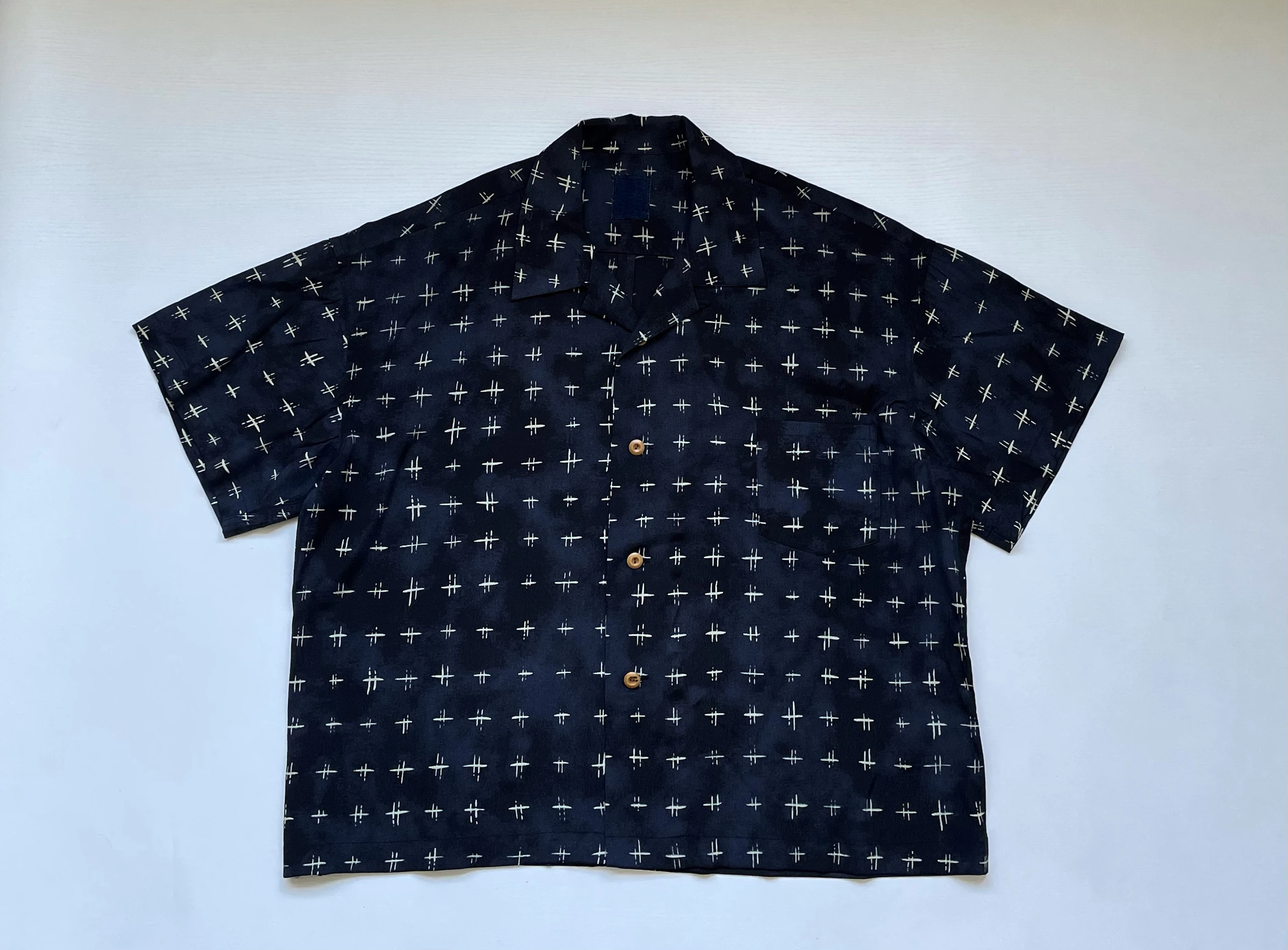 

VISVIM ICT WALLIS SHIRT SILK с эффектом тай-дай, гавайская рубашка с кубинским воротником