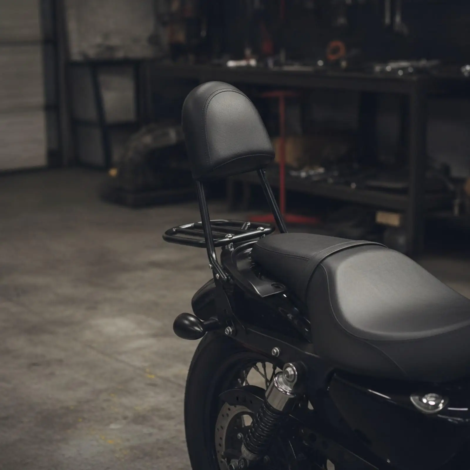 Motorcycle Passenger Backrest Assembly Powder Coated Black Backrest with Integrated Luggage Rack