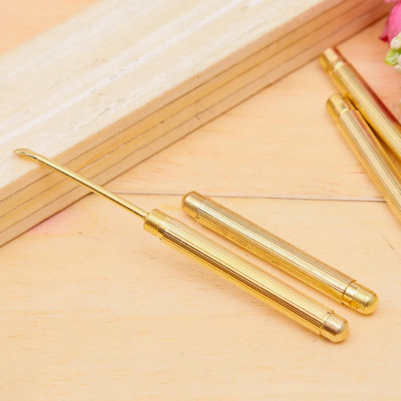 1PC Folding type Golden Earwax Cleaner Ear Wax Removal Tools Ear Spoon Attached