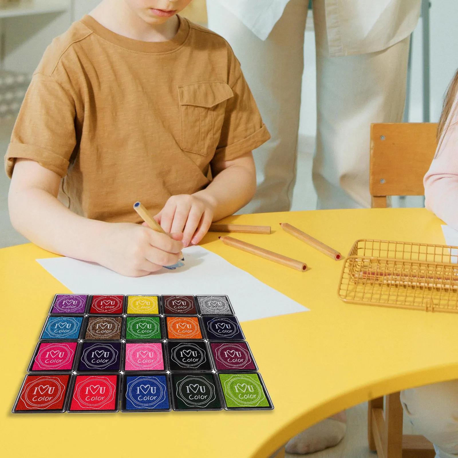 20Pcs Finger Painting Ink Pads Set Washable Safe Non-Toxic Vibrant Colors for Kids Creative Art Craft Stamp Pads Kindergarten