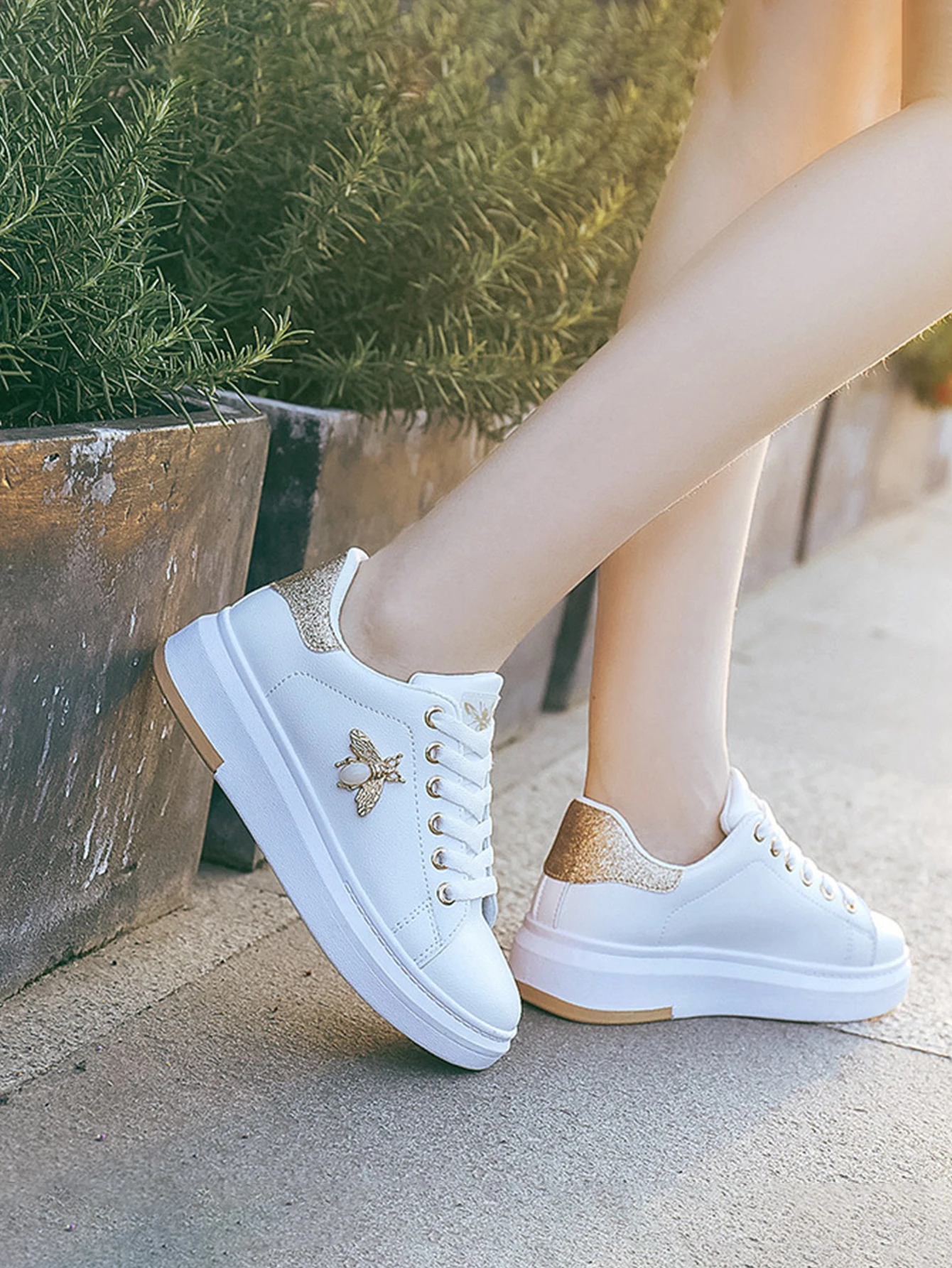 Women Gold Casual Round Toe Thick Bottom Non-slip Sneakers,Elegant Preppy Fashion Valentine Board Shoes