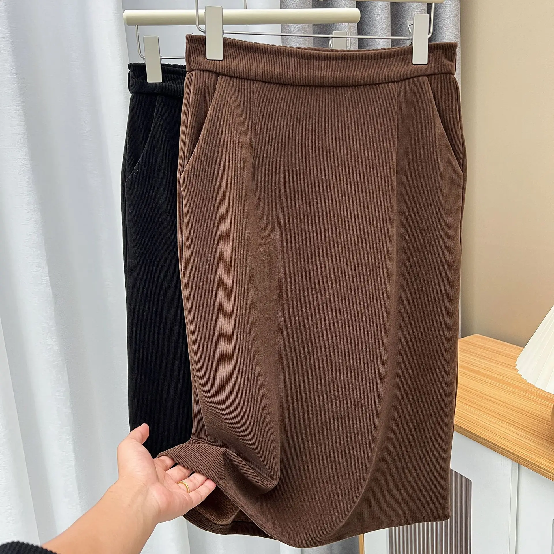 2023 Autumn Winter 100kg Fashion Mid-Length Knitted Skirt Plus Size Women\'s Solid Color Back Slit A-line Skirt