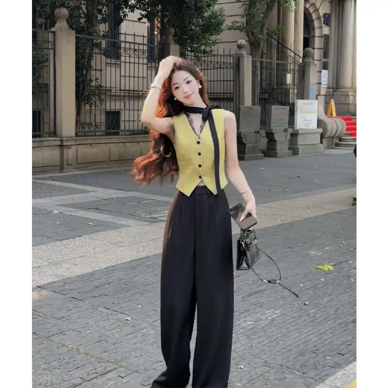 Shpmishal French Style Design Vest Women's Summer New 2024 Waist Cinching Slimming Black Pants Two-piece Set Female Clothing