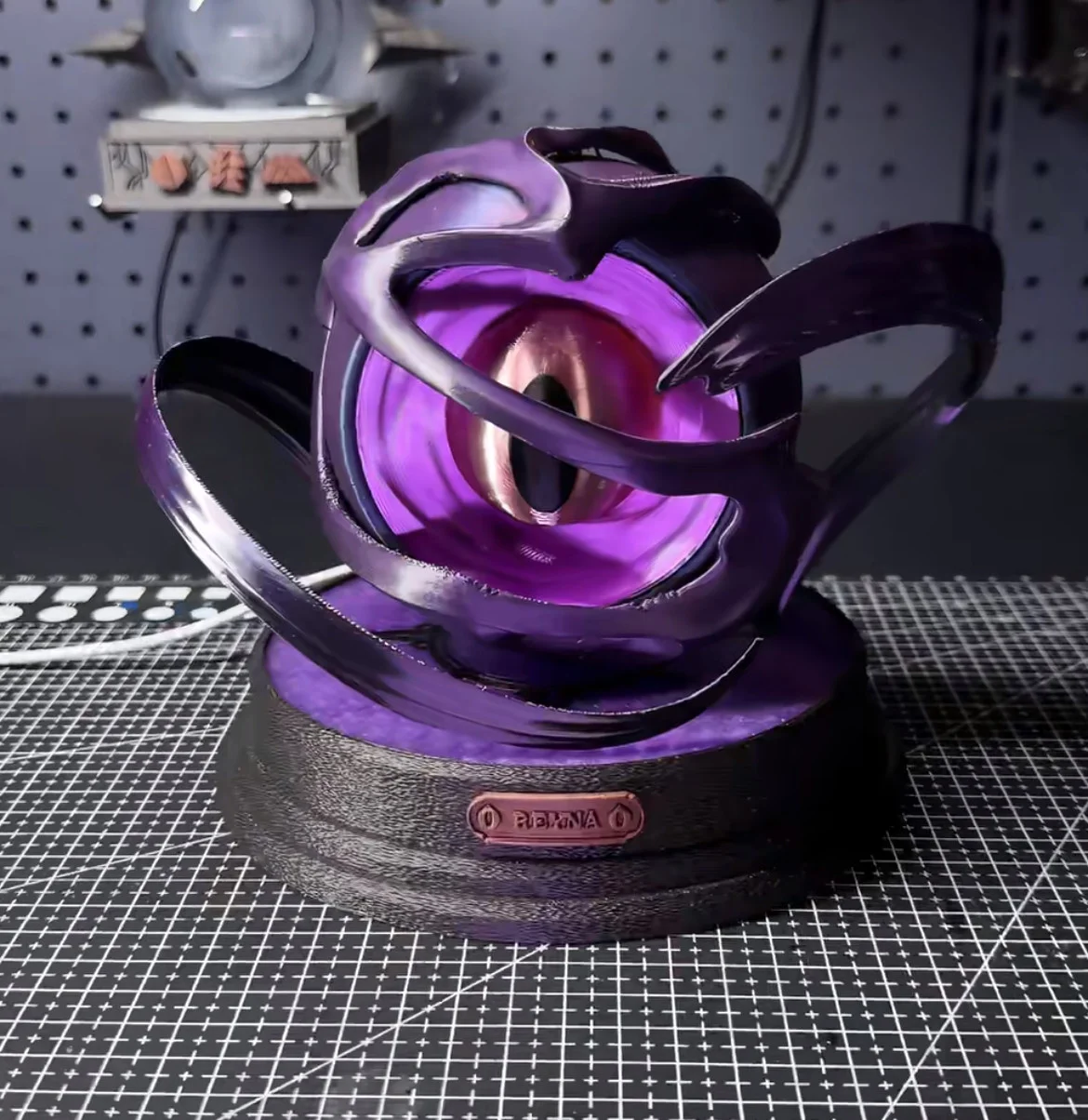 Valoranted Reynas Eye Figurine Glow Purple Demon Eye 3D Printed Figurine Gaming Room Desktop Ornament Collectible Gift Game Fans