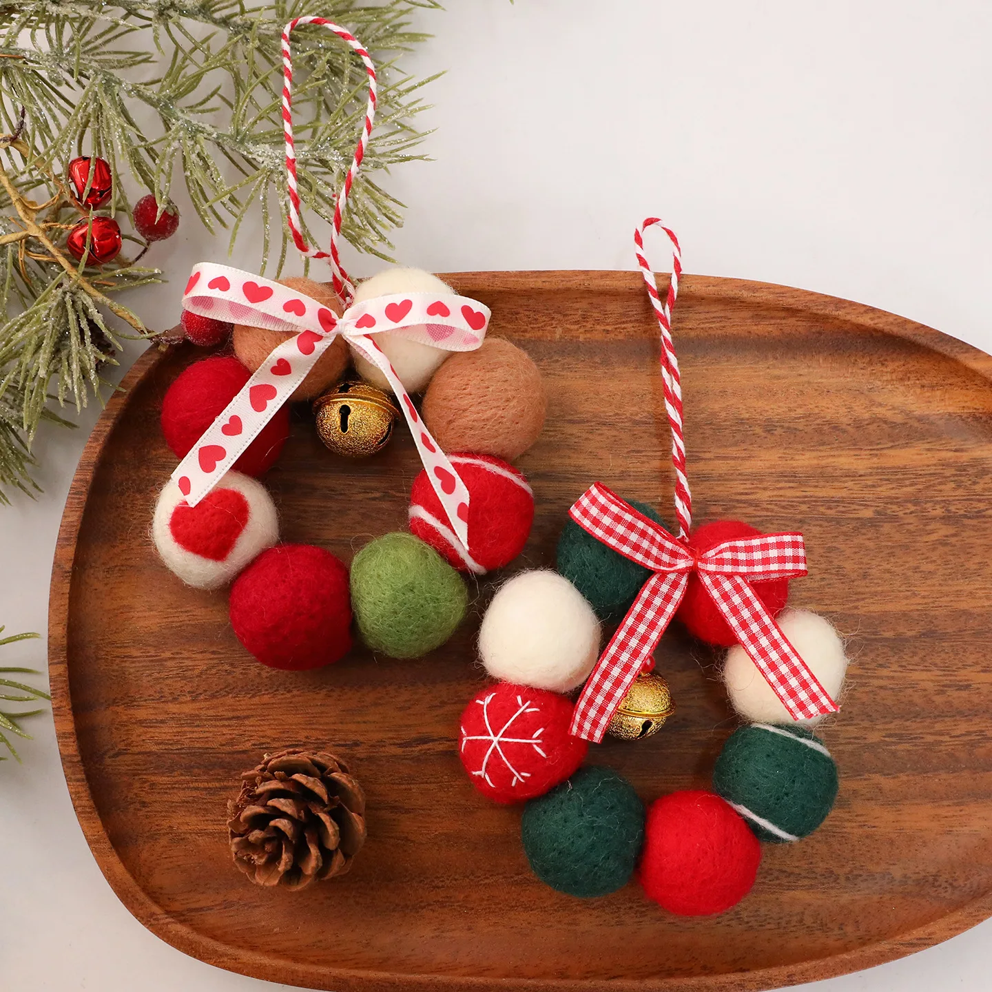 

DIY Christmas Bell Wreath, Wool Felt Craft Kit for Adults, Handmade Holiday Ornament for Xmas Tree, Window, Door Decor