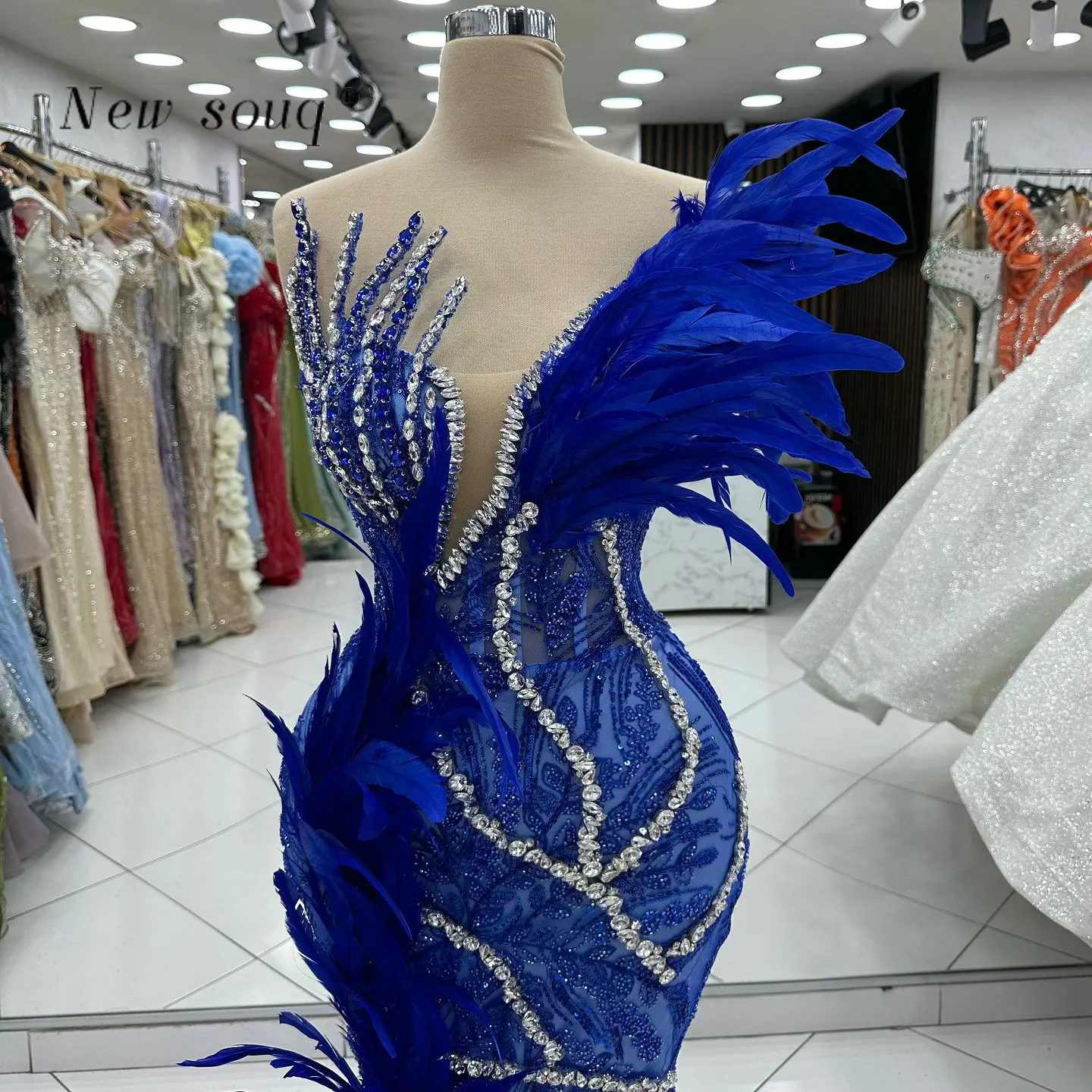 Mermaid Royal Blue Feathers Evening Dresses Crystals Sweetheart Neck Glitter Beaded Formal Occasions Events Gowns Customized