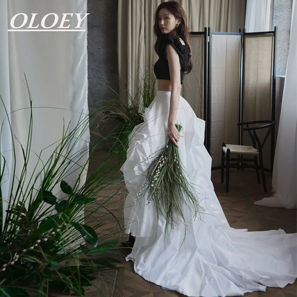

OLOEY Unique 2 Piece Korea Wedding Photoshoot Dresses Black and White A Line Ruffled Sleeveless Bridal Party Gown Set Customized