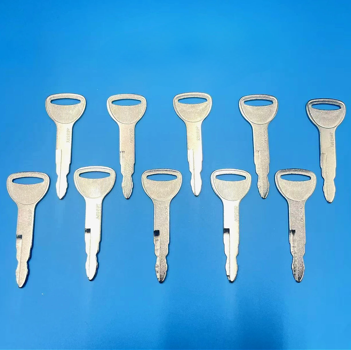 

5/10 шт. ключи зажигания для вилочного погрузчика ToyNew A62597 57591-23330-71 162597