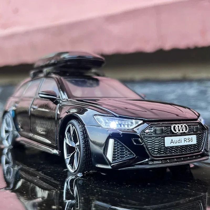 

1:32 Scale RS6 Alloy Car Model Light Effect Diecast Car Toys for Boys Birthday Gift Kids Toys Car Collection