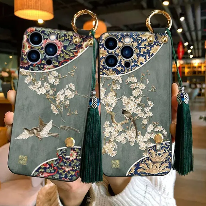 For Embossed Iphone 14 Case Wrist Strap Iphone 15 Pro Chinese Style Flower and Bird 12 Promax Ancient Style 11 Women 13