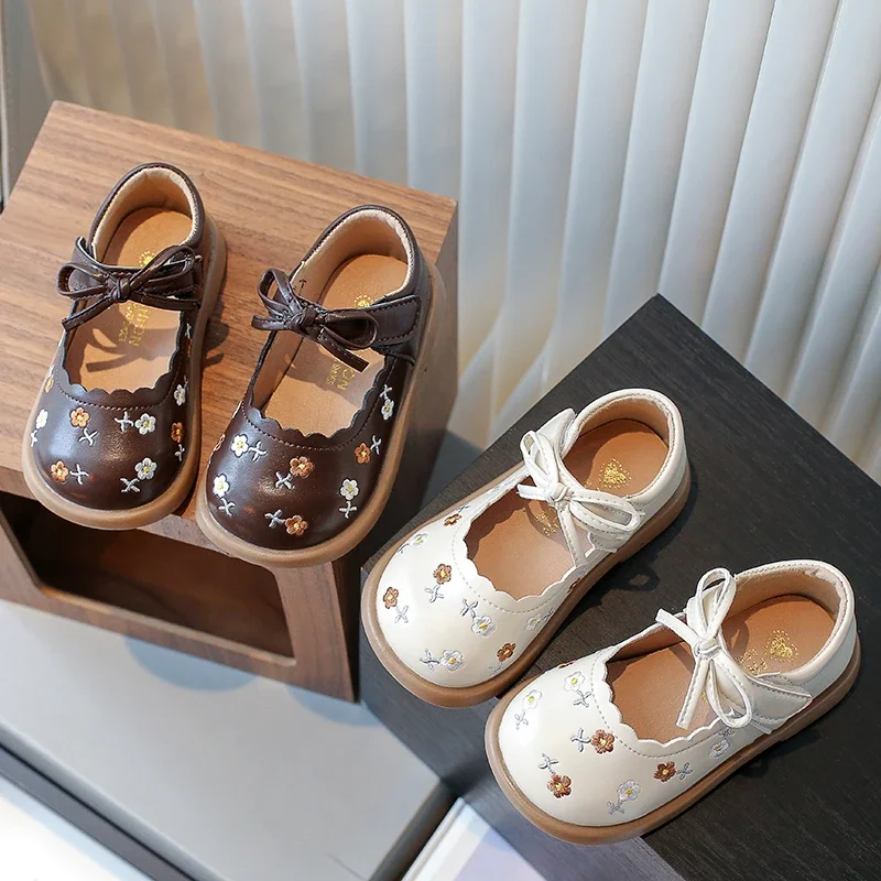 2026 Fashion Child Leather Shoes Spring New Style Girls Shoe Soft Soled Kids Casual Shoes Anti Slip Girls' Leather Shoe 21-30