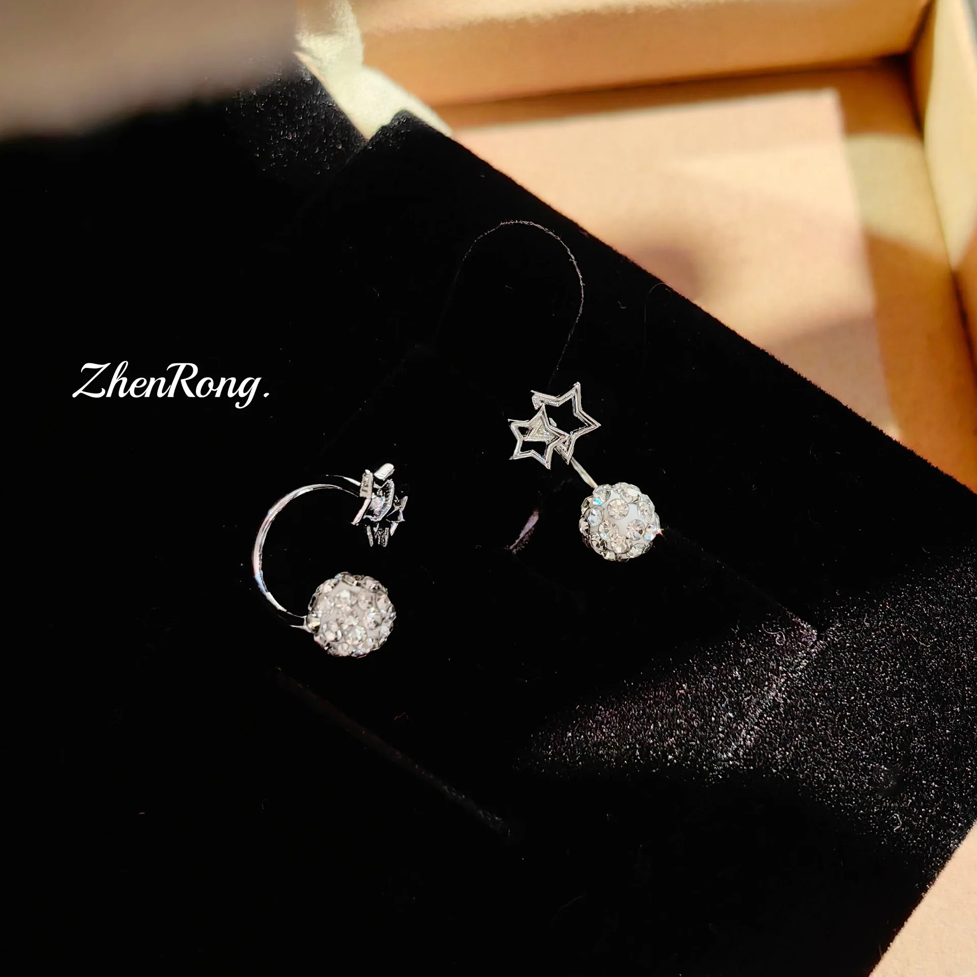 TrendyWomen S925 Sterling Silver Ear Jewelry Set Including Stud Earrings Ear Bone Clips No Piercing Ear Clips And Ear Bone Rings
