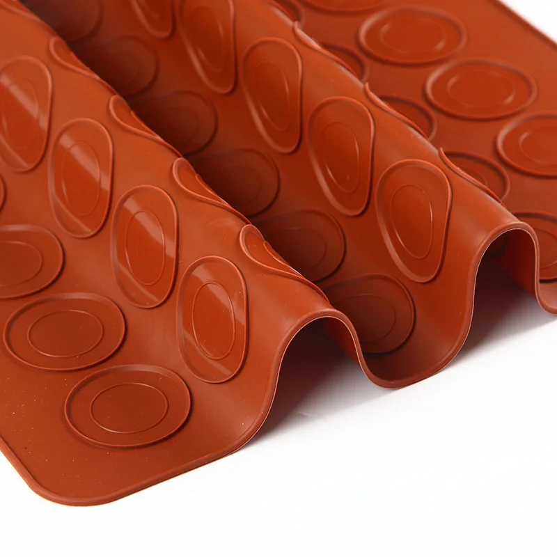 Cake Mould 48-hole Macron Silica Gel Cake Mould Anti-slip Anti-scald Multi-function Chocolate Color Baking Mat dh2145