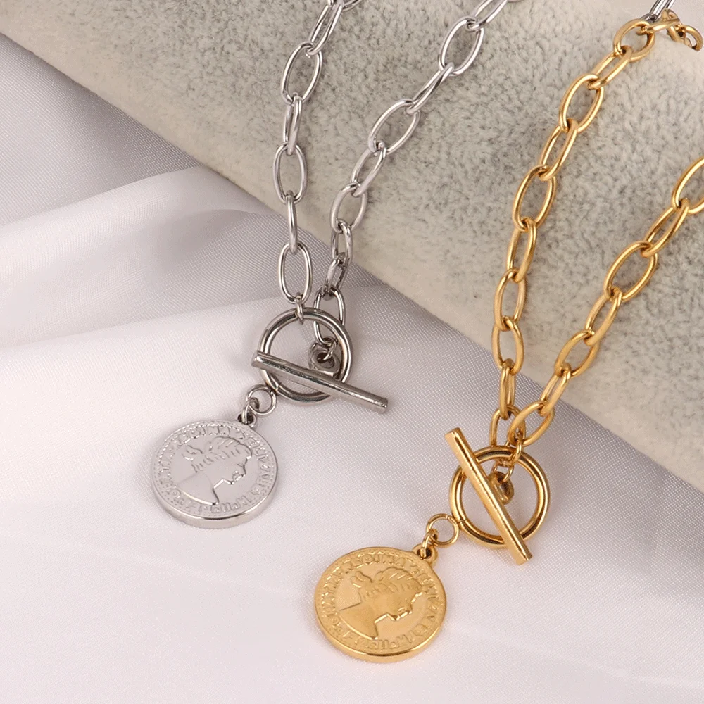 316L Stainless Steel Carved Queen Coin Pendant Necklace For Women Fashion Gold Color Chain Necklaces Jewelry