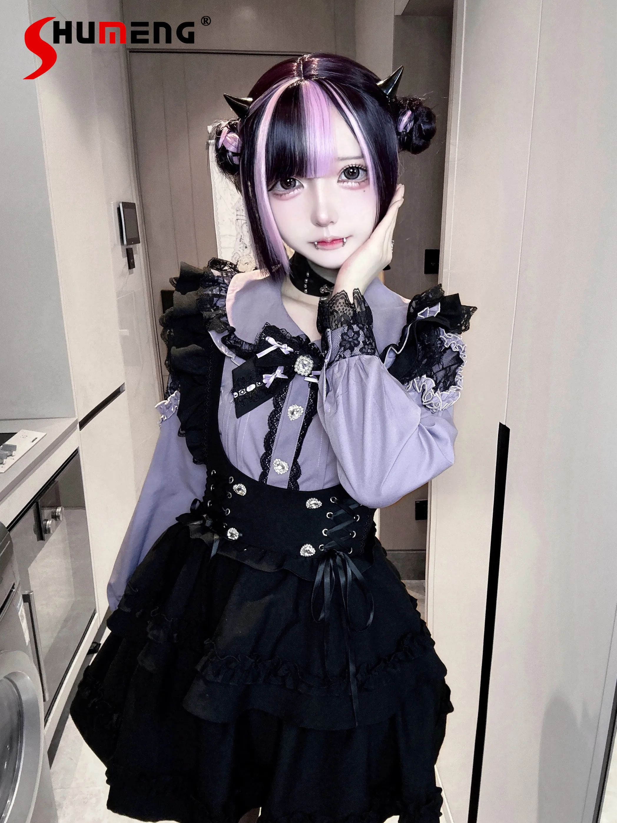 

Новинка: Комплекты юбок в стиле Лолита (японский дизайн), серия «Масс-Производство» — весенние, для девочек и женщин, милые, с бантом, кружевные, с длинным рукавом, блузка-рубашка и юбка на бретелях.