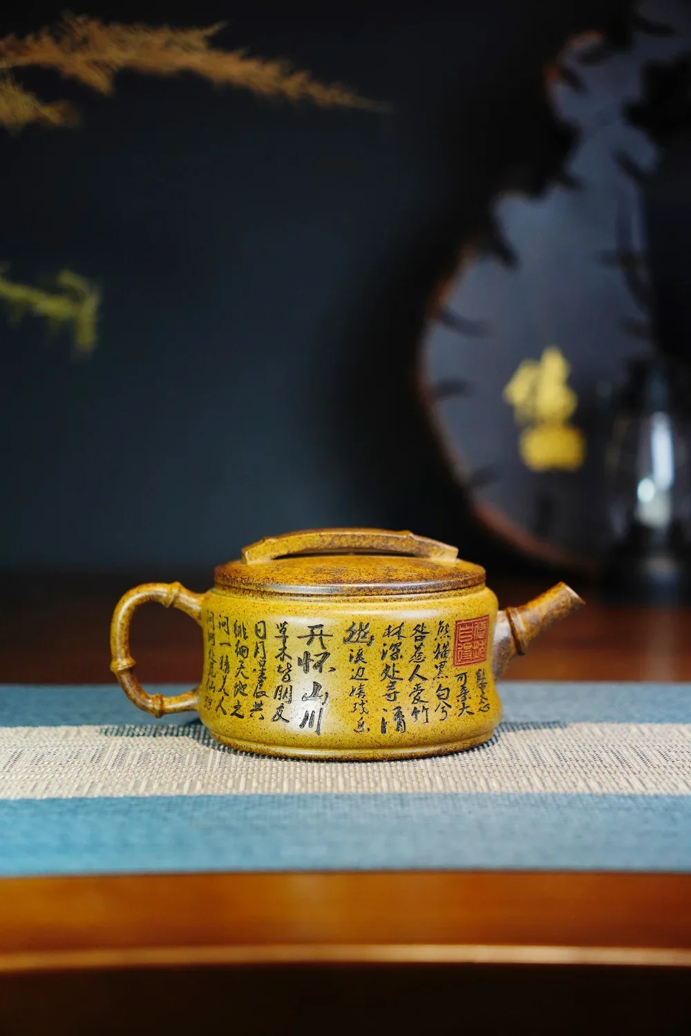 Yixing Wide‑Mouth Hanwa Zisha Teapot, Private‑Stored High‑Temperature Duan Clay, Panda Roaming Motif Brewing Teapot