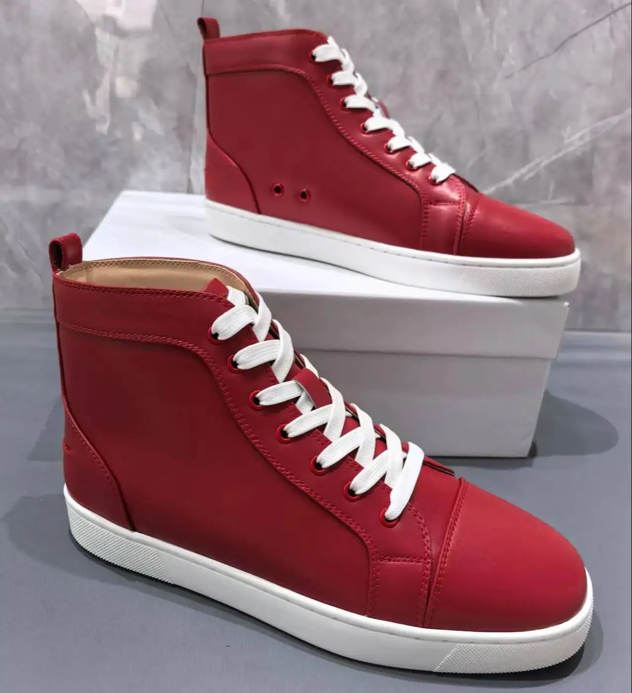 

Red Color Leather White Shoelace Lace-Up Women Casual Sports Shoes Round Toe High-Top Sneakers Female Flat Sole Zapatillas New