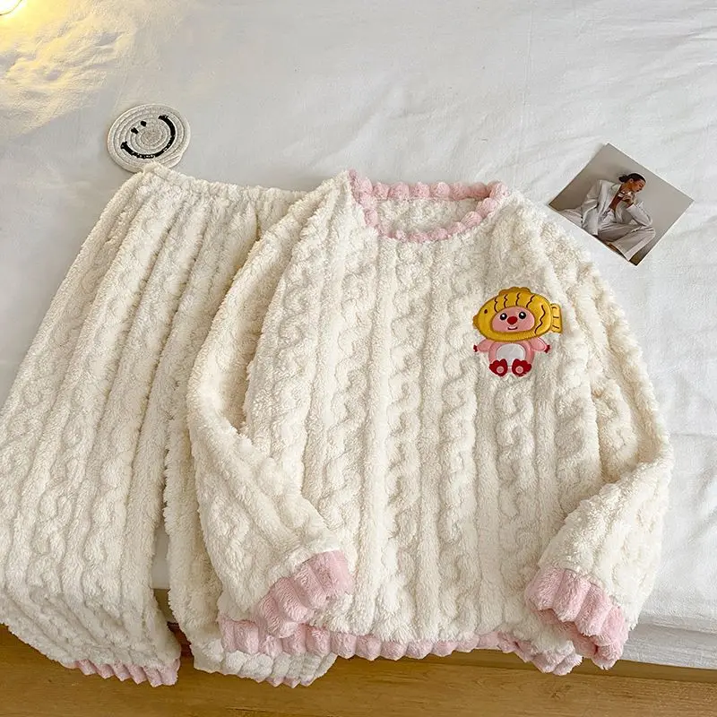

Kawaii Cartoon Animation Loopy Coral Velvet Pajamas Autumn and Winter Plus Velvet Thickening Warm and Cute Home Clothes