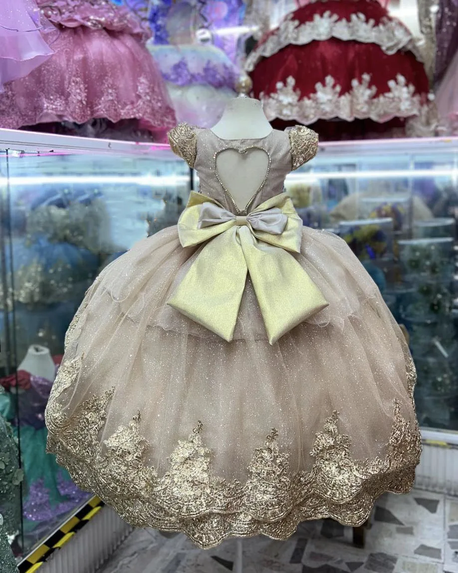 

Elegant Custom Flower Girl Dress for Wedding Short Sleeve Applique With Bow Tulle Puffy Kids Birthday First Communion Ball Gown