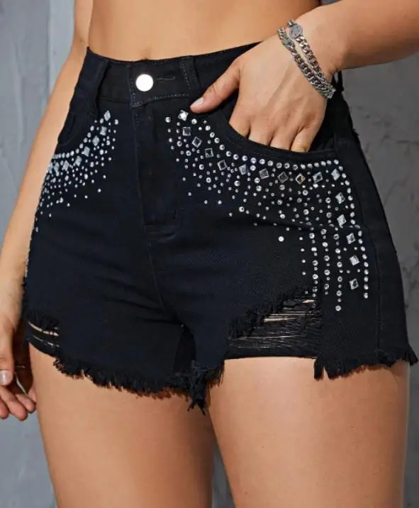 Shorts in Denim da Donna, Nuova Collezione Estiva, Design Elegante alla Francese con Applicazioni in Strass e Nappe Traforate, Shorts in Denim Aderenti