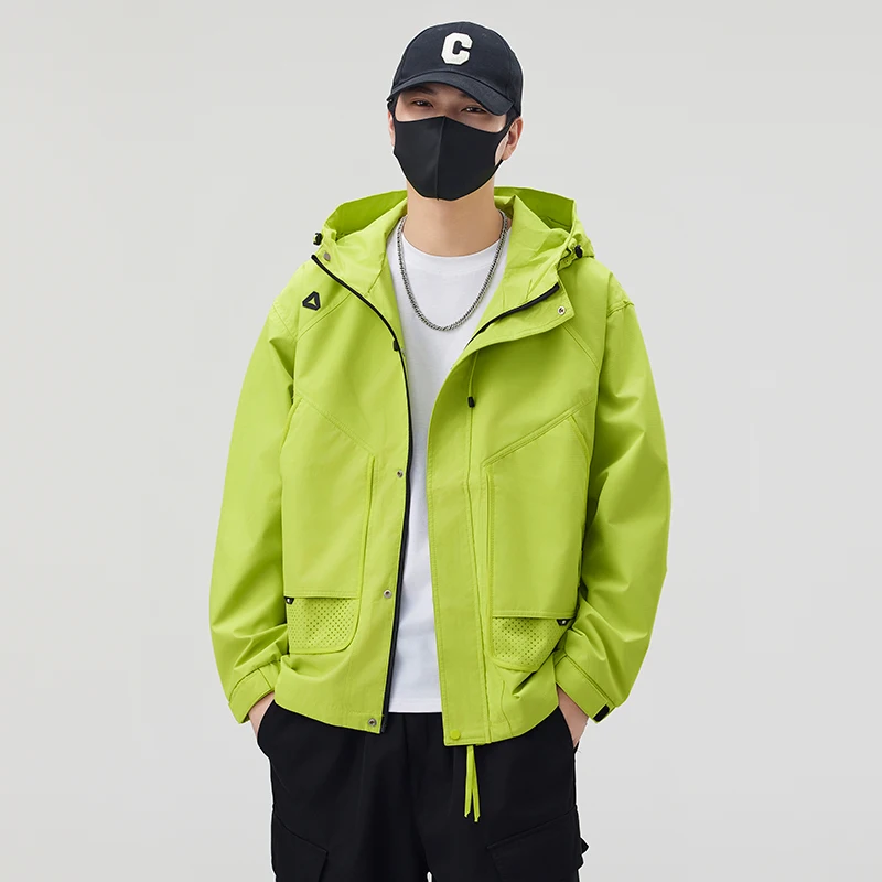 

Повседневная уличная куртка с капюшоном для мужчин, весна-осень, новая модная коллекция, простой дизайн, свободный крой, городской стиль, спортивный образ, другие материалы.