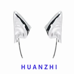 HUANZHI 2022 New Cyberpunk Elf Ear Accessories Mechanical Metal Ear Clip For Women Men Trendy Punk Party Show Jewelry