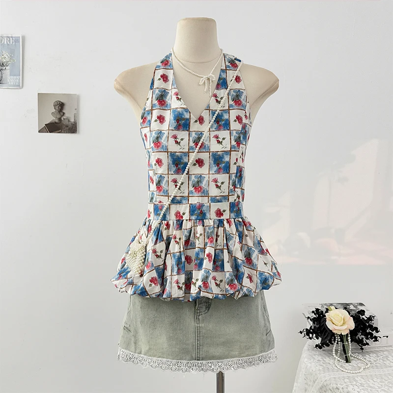 

French style ruffle edge floral hanging neck tie vest for women in summer 2025 sexy and pleated backless skirt top