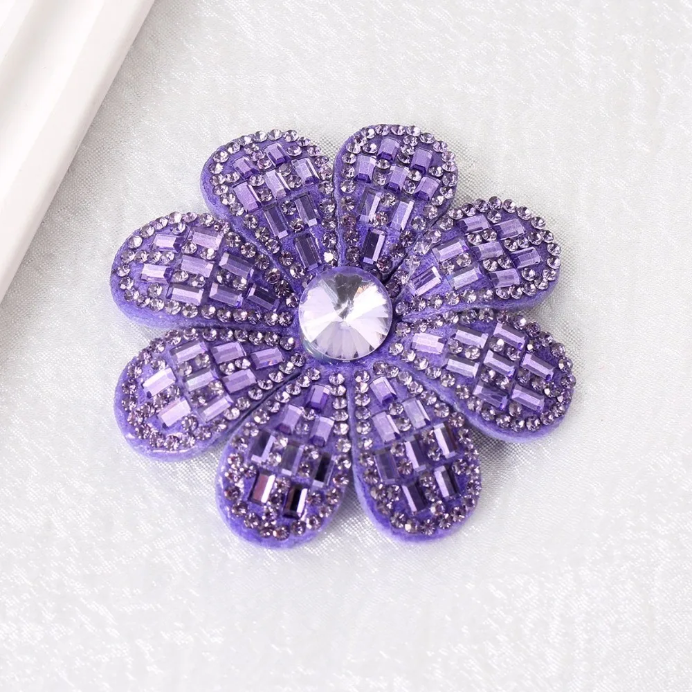 New Shiny Rhinestone Fabric Flower Brooch Pins for Women Fashion Corsage Jewelry Handmade Clothing Applique Accessory