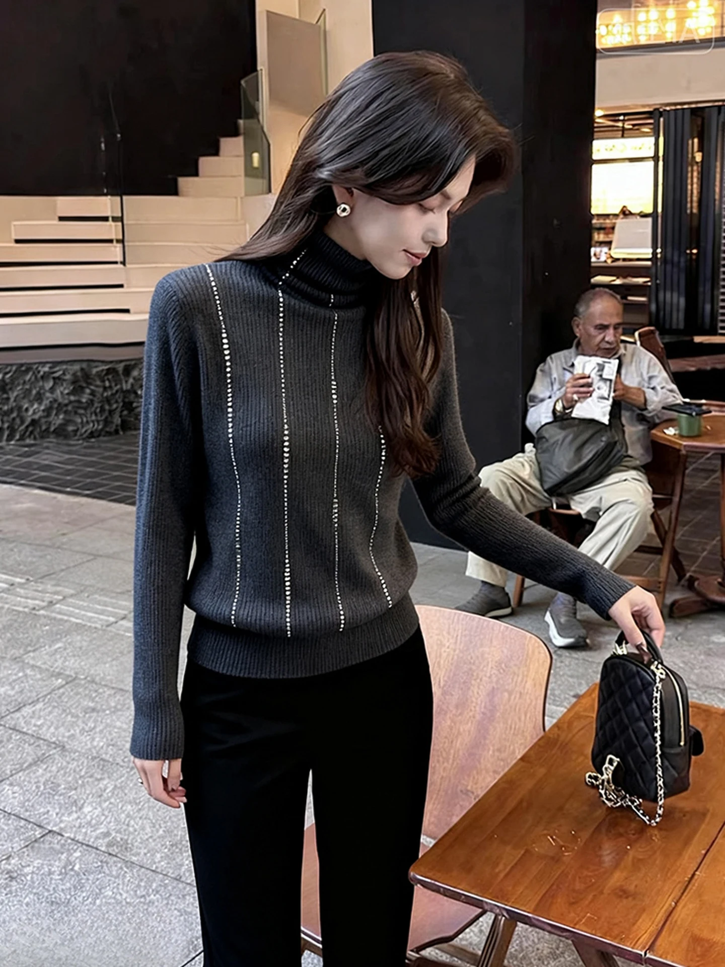 

Korean Style High Collar Long Sleeve Base Shirt Women's Inner Wear Light Maturity Knitted Top Commute Wind Straight Cut Type