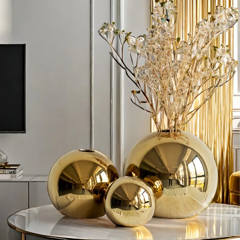 European gold electroplated ceramic vase round home desktop light luxury ornament