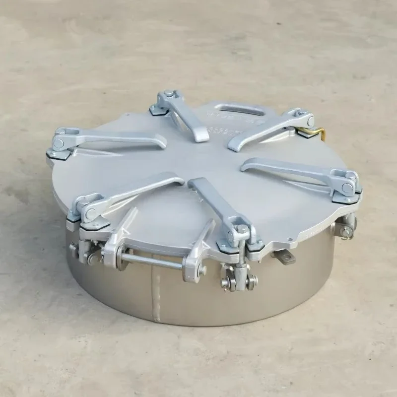 Sinocls Brand New Manhole Cover for Fuel Oil Tanker Truck