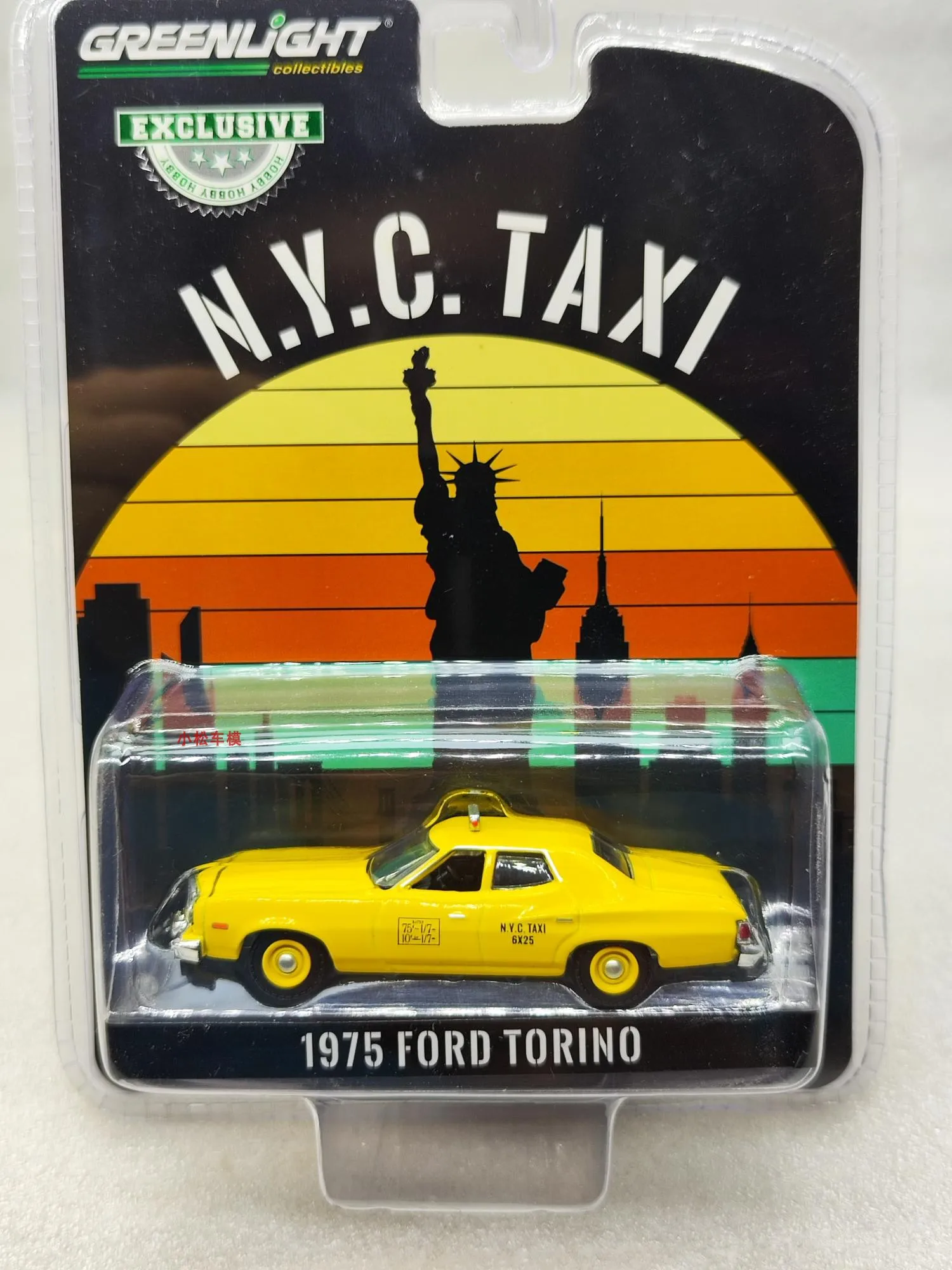 

GreenLight 1:64 1975 Ford Torino — модель игрушечного автомобиля NYC Taxi, детский подарок.