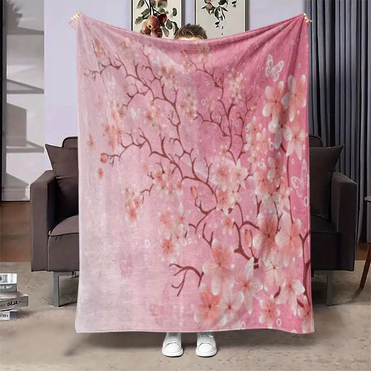 Pink cherry blossom pattern blanket, made of polyester, machine washable, suitable for sofas, office chairs, and beds.