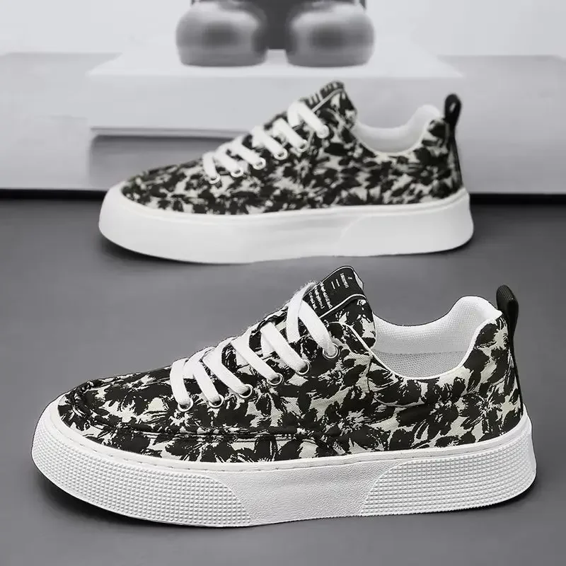 esigner أحذية الرجال المألوف عارضة المطبوعة الأحذية القماشية الصيف مريحة الدانتيل متابعة حذاء التزلج Zapatos De Hombre