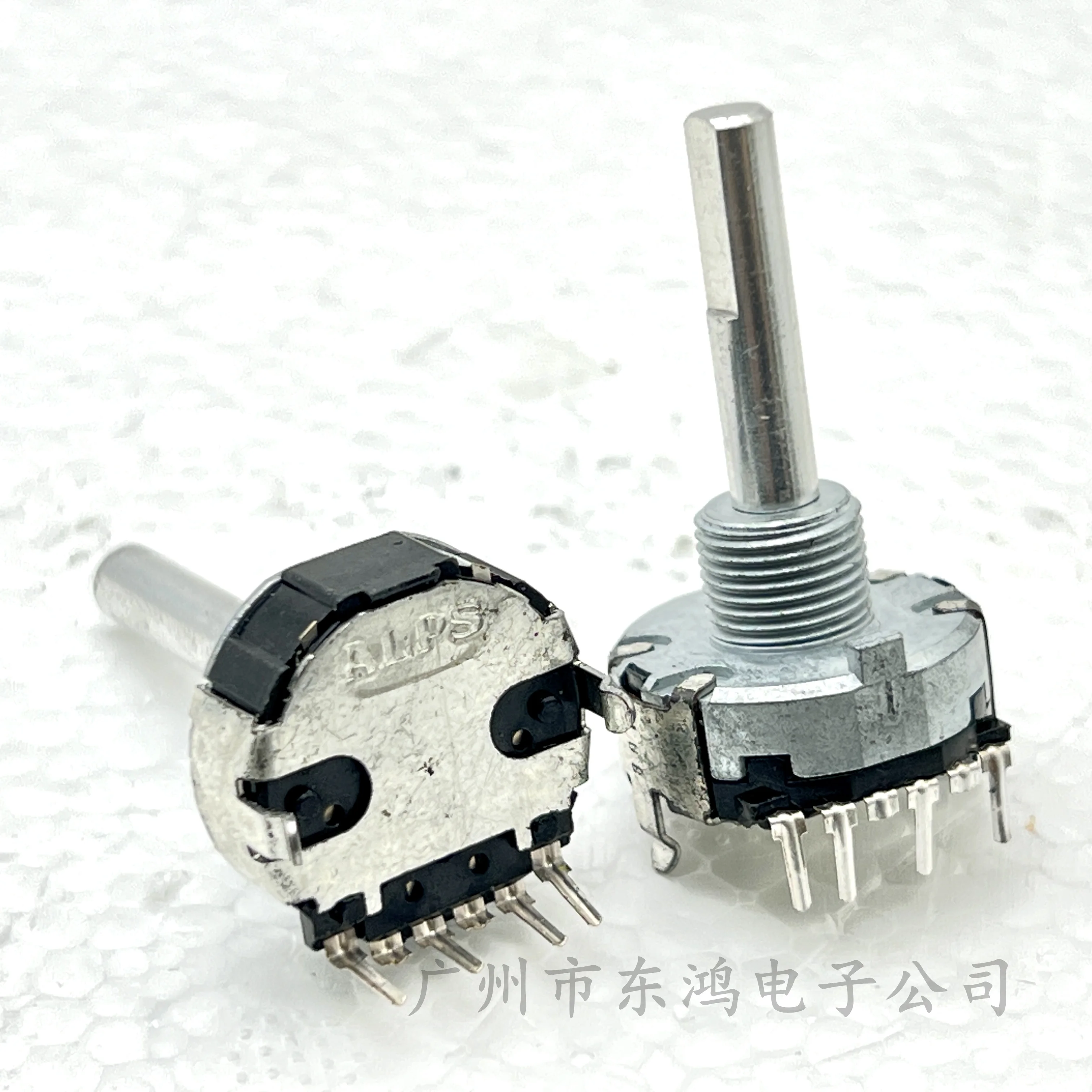 1 PCS Japan ALPS Alps RK203111001A20 Metal Shaft 10K17 Positioning 180 Degree Shaft Length 28