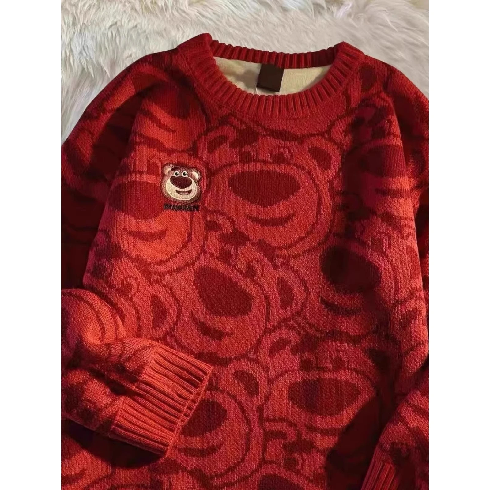 

Очень большой 300-мешок, японский Sle Stberry Bear, круглый трикотаж Ne, мужской осенне-зимний новый красный свитер Thiened Polye...