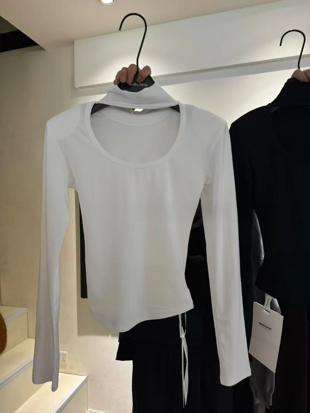 

Faionable корейская футболка Sle Long Sve Ne Hanging, женский облегающий топ с вырезом спереди и с ба, можно носить