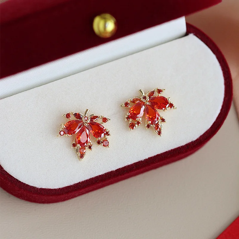 925 Sterling Silver Hot Sale Korean Red Maple Leaf Earrings Simple Temperament Exquisite Hot Sexy Jewelry Gift  For Women