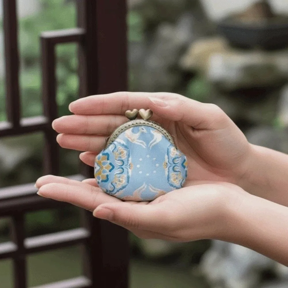 Anti-lost Kiss Lock Coin Purse Polyester Portable Brocade Mini Pouch Thickened Chinese Style Embroidered Small Pocket Women