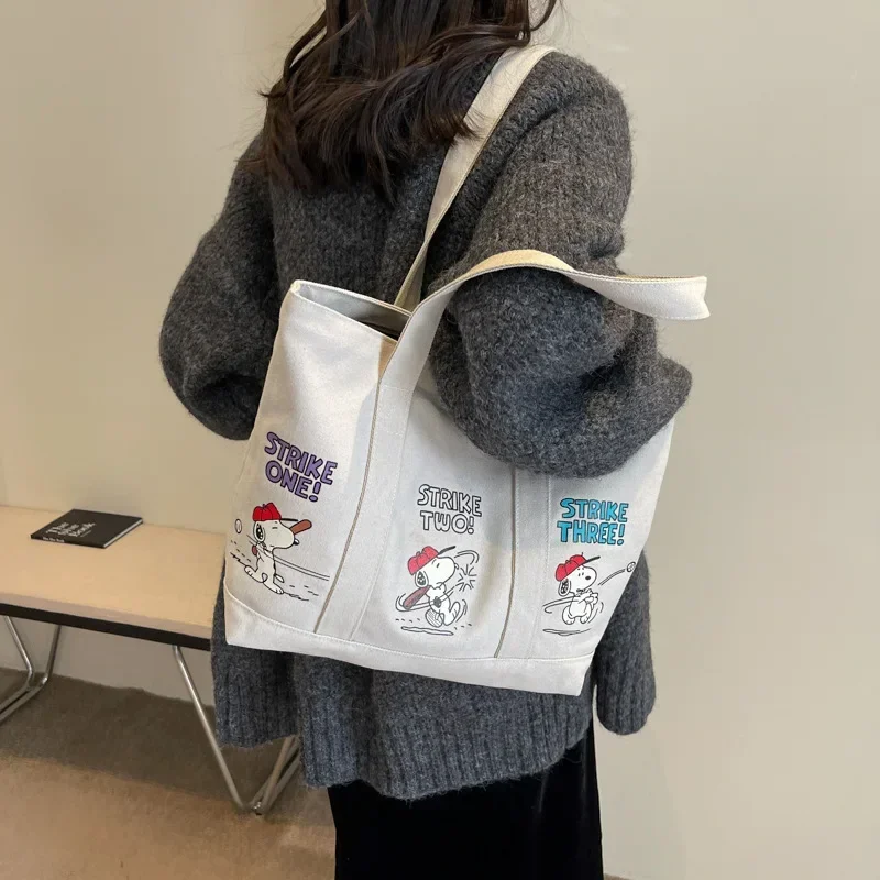 MINISO Disney New Series Cartoon Cute Canvas Bag Women Large Capacity Handbag Casual Tote Bag Snoopy Printing  Zip Shoulder Bag