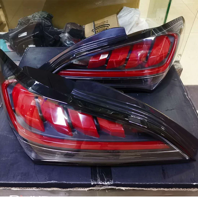 1 Set LED Head Light Assembly For Hyundai Genesis Coupe Front Lamp 2009-2013 Year Red Strip