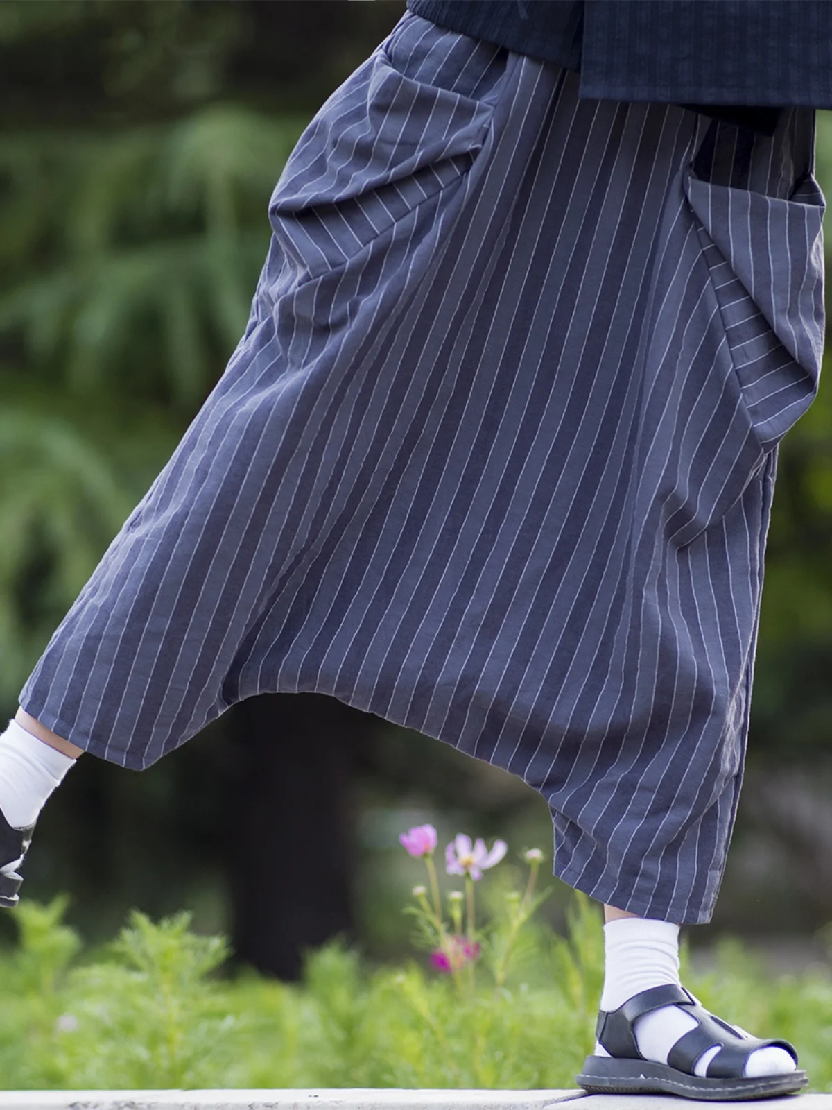 an Independent Original Design Harajuku Sle Loose Fit Trousers Vertical Stripes k ey Artistic Drop Crotch Pants