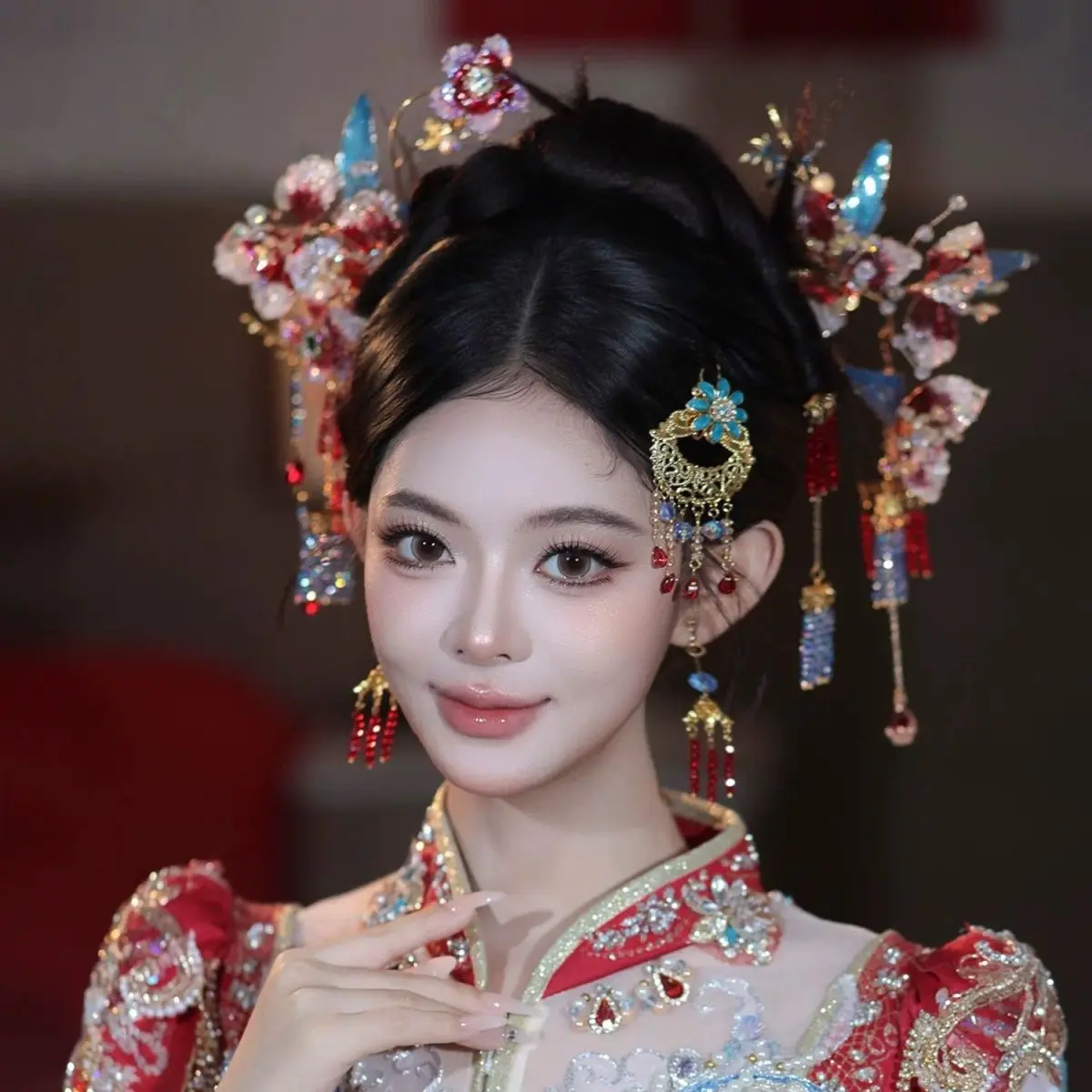 

New Chinese Bridal Xiu He Clothing Headwear Red and Blue Liquid Flower Ancient Style Hanfu Dragon and Phoenix Hairpin Set